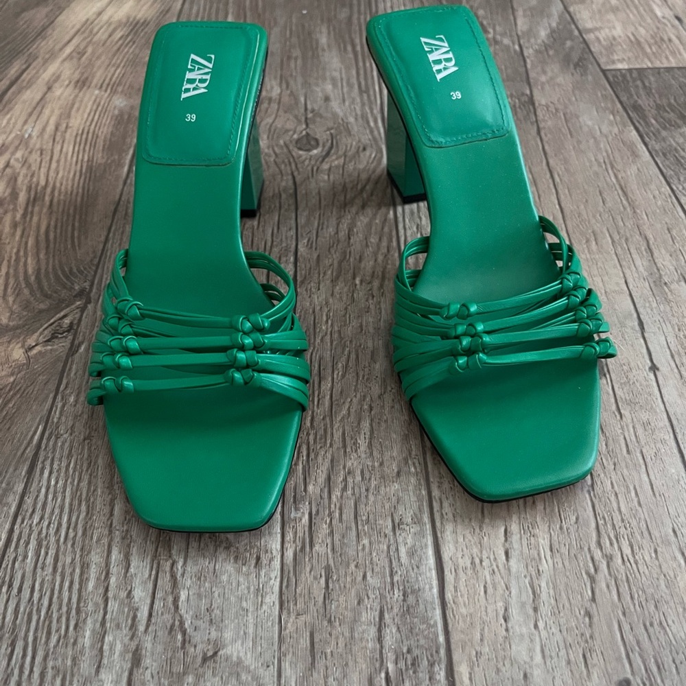 Zara Green Heeled Strappy Shoes